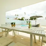 Villa Lux - By Az