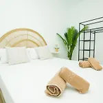 Lux - By Az Villa *