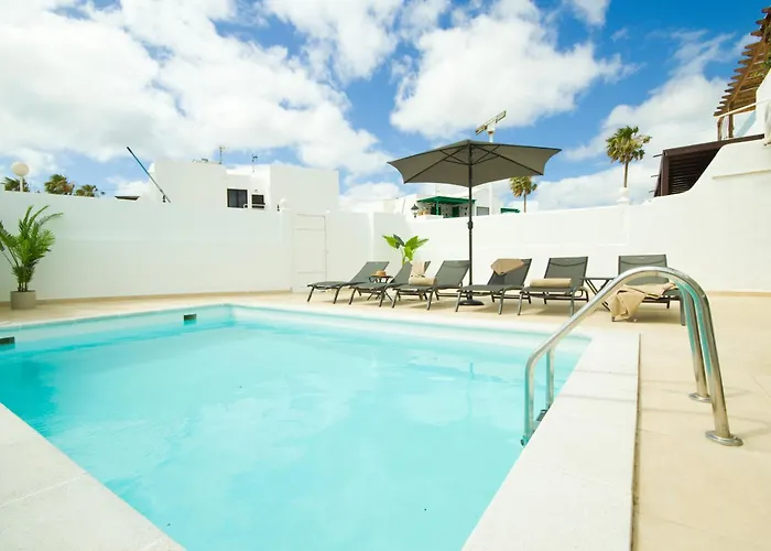 Lux - By Az * Puerto del Carmen (Lanzarote)